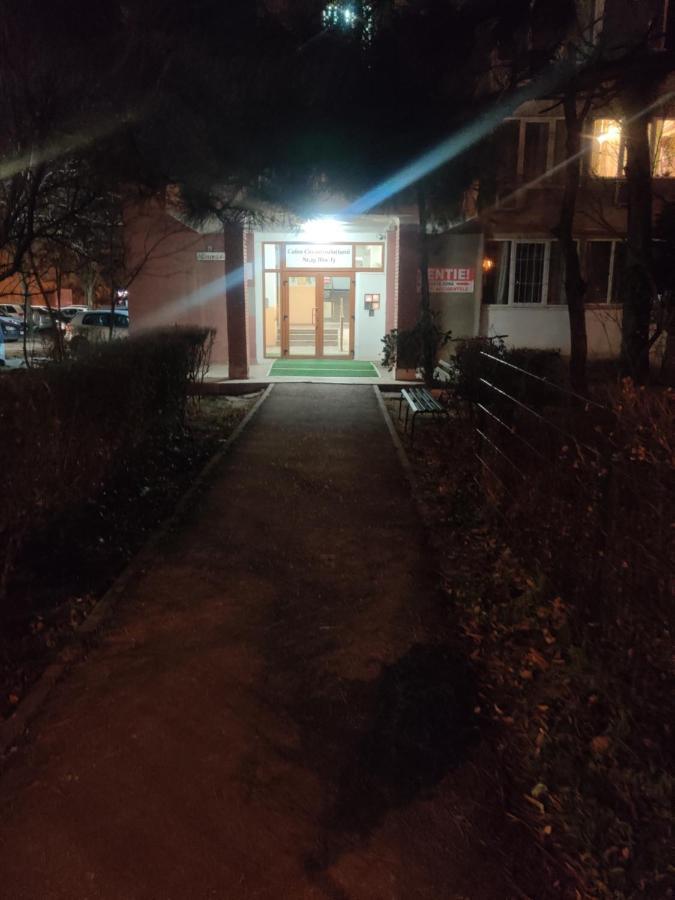 Eric'S Cozy Apartment Timisoara Exterior photo